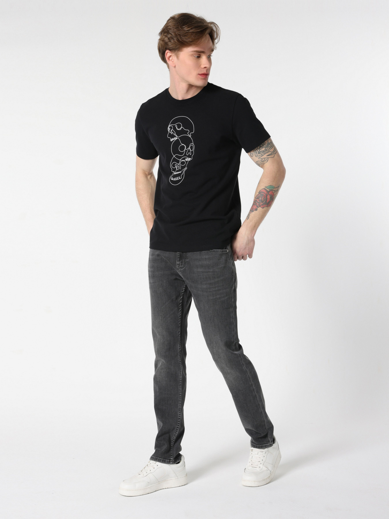 Футболки и поло Colin’s модель CL1064115BLK Футболки и поло Colin’s модель CL1064115BLK Фото