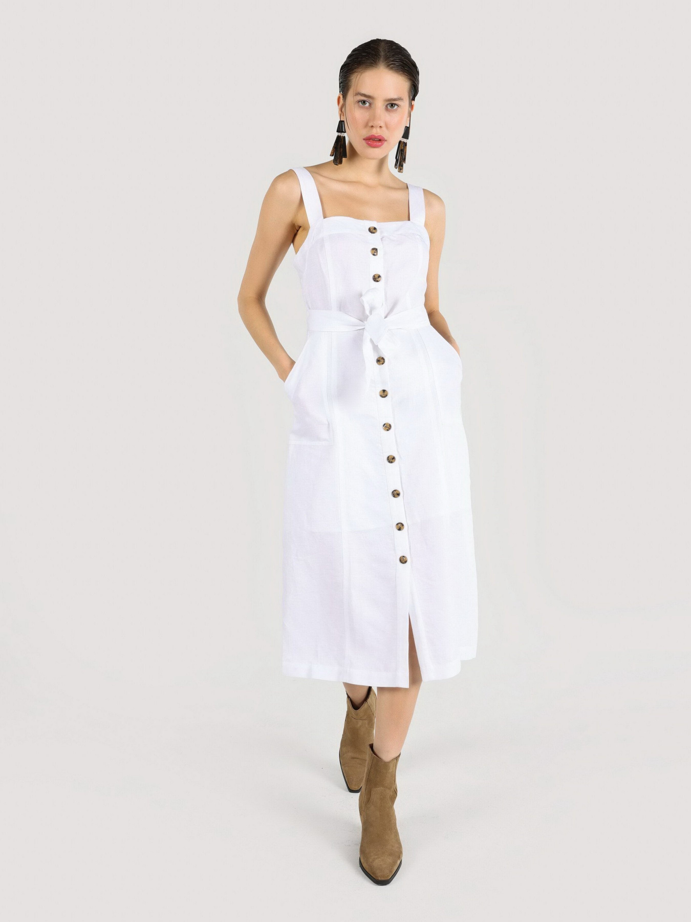 Платья Colin’s модель CL1063961WHT Платья Colin’s модель CL1063961WHT Фото