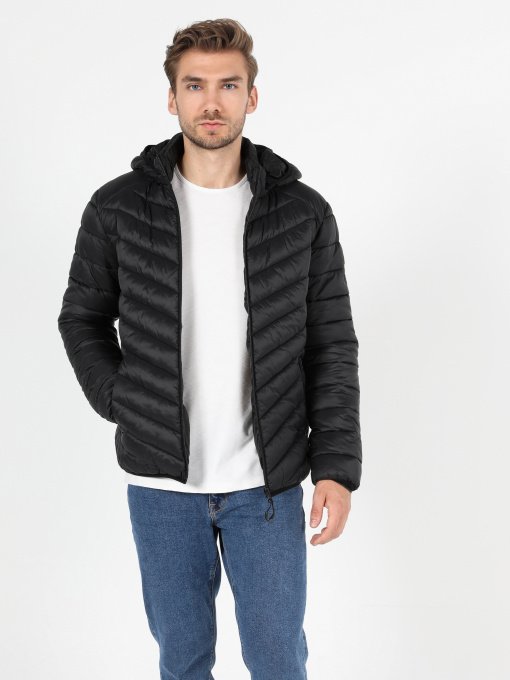 Куртки та дублянки Colin’s модель CL1021308BLK Фото