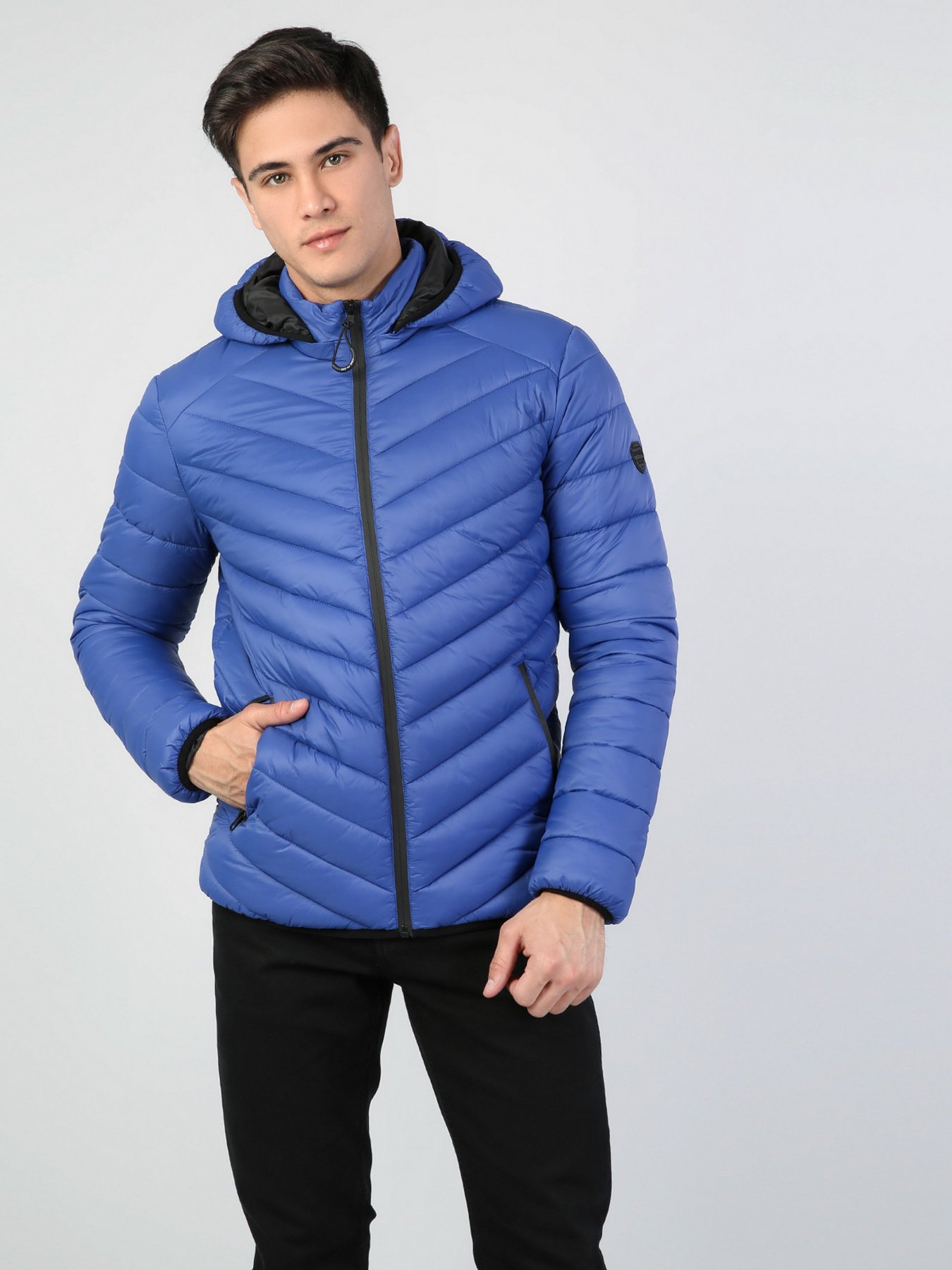 Куртки та дублянки Colin’s модель CL1021308BLS Куртки та дублянки Colin’s модель CL1021308BLS Фото