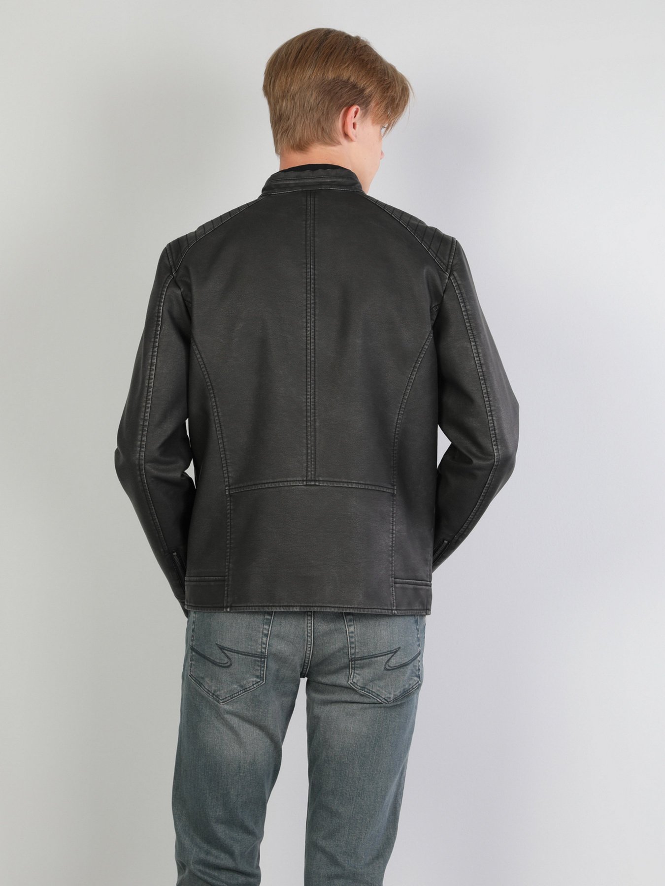 Куртки та дублянки Colin’s модель CL1036130BLK Куртки та дублянки Colin’s модель CL1036130BLK Фото