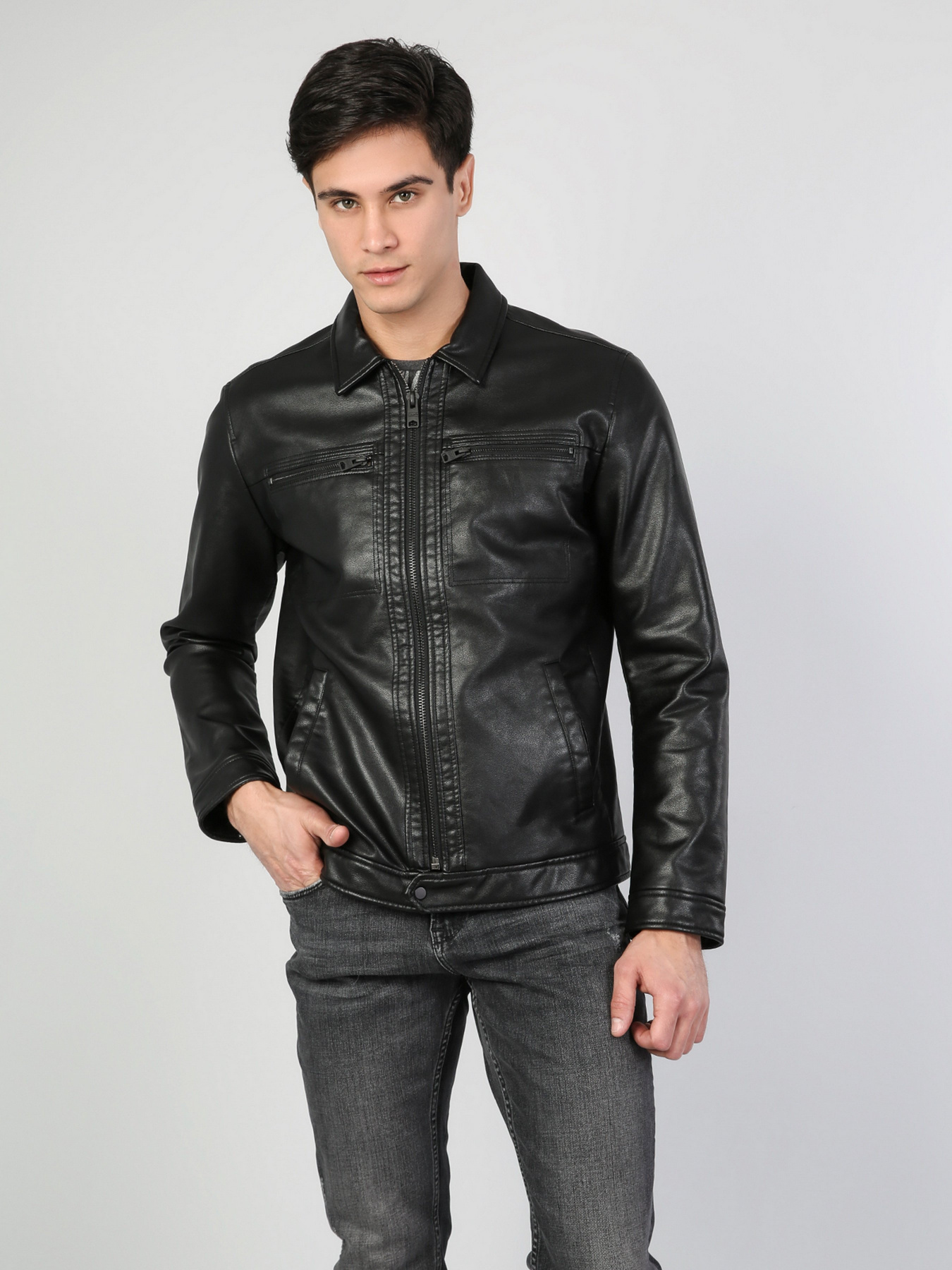 Куртки та дублянки Colin’s модель CL1045424BLK Куртки та дублянки Colin’s модель CL1045424BLK Фото