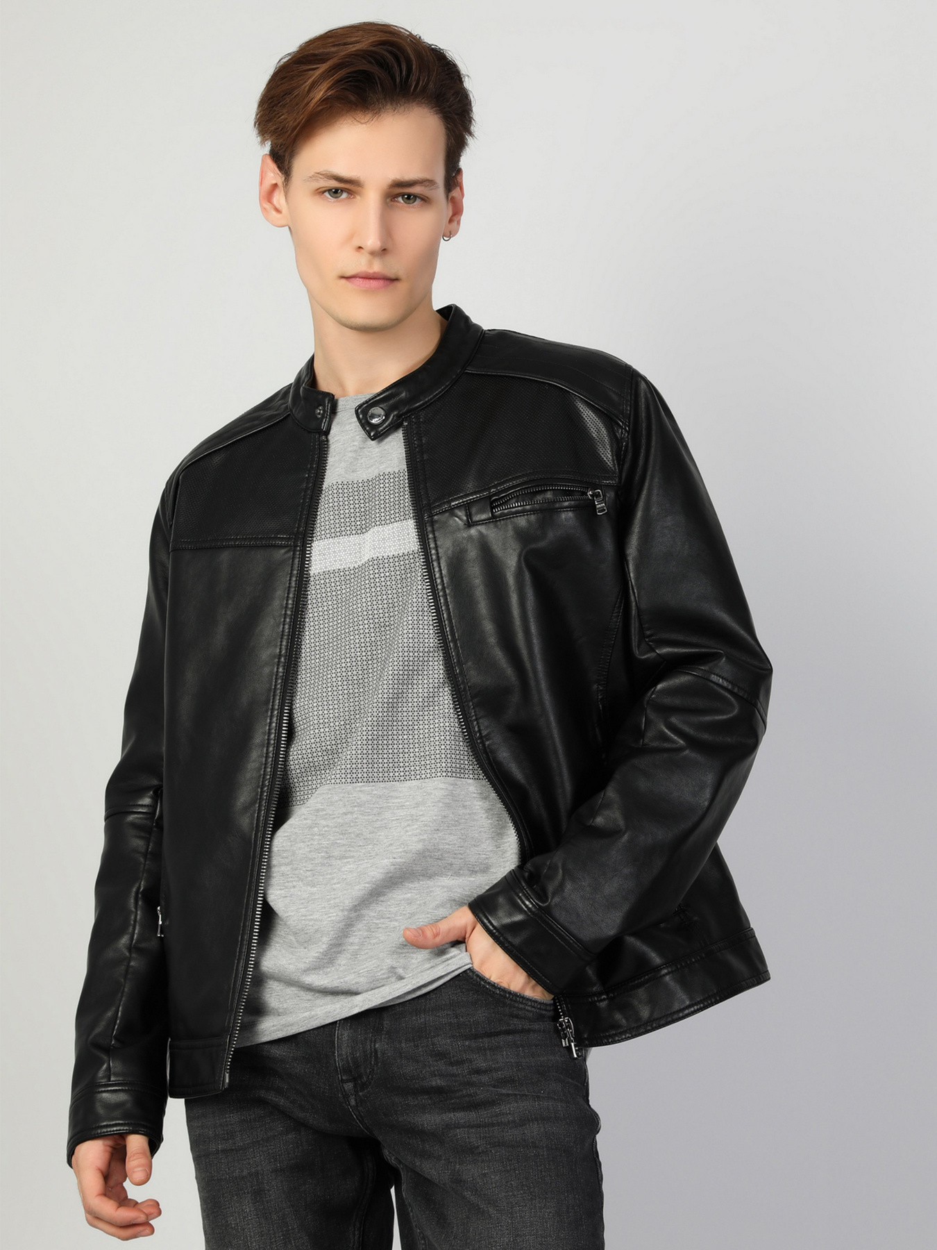 Куртки та дублянки Colin’s модель CL1046890BLK Куртки та дублянки Colin’s модель CL1046890BLK Фото