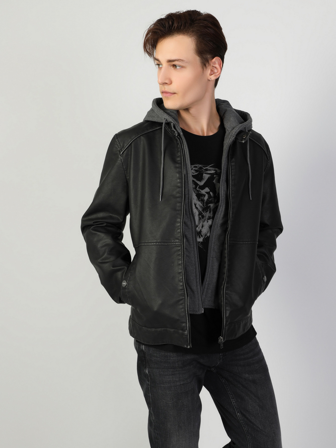 Куртки та дублянки Colin’s модель CL1047272BLK Куртки та дублянки Colin’s модель CL1047272BLK Фото