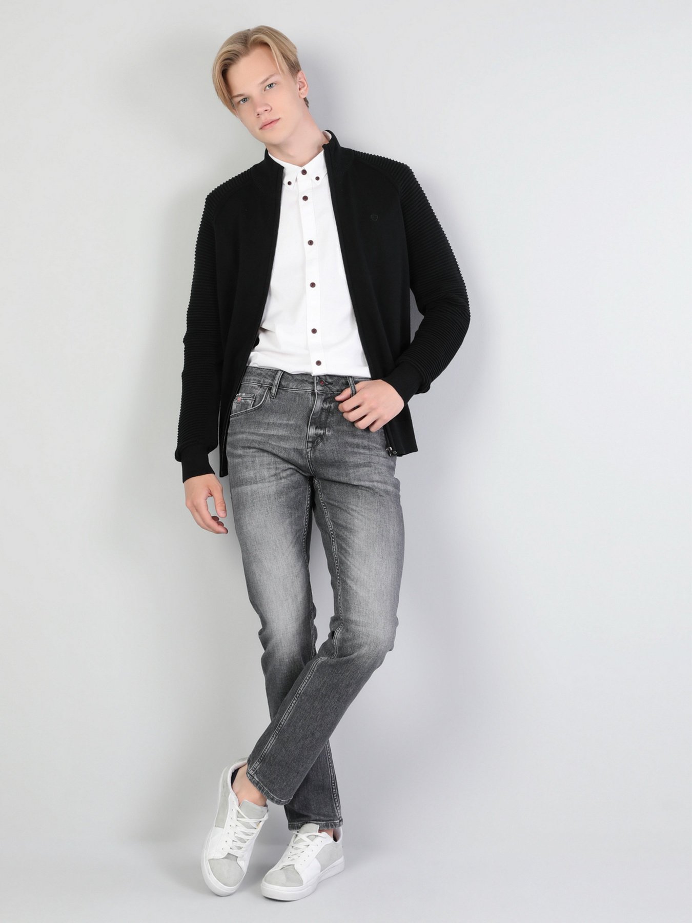 Светри та кардигани Colin’s модель CL1045432BLK Светри та кардигани Colin’s модель CL1045432BLK Фото