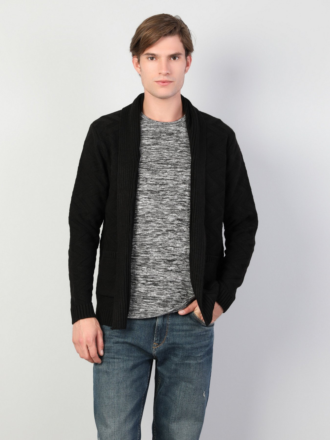 Светри та кардигани Colin’s модель CL1045874BLK Светри та кардигани Colin’s модель CL1045874BLK Фото