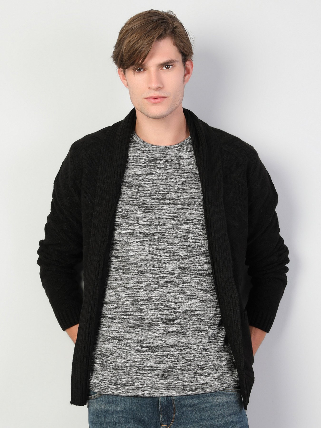Светри та кардигани Colin’s модель CL1045874BLK Светри та кардигани Colin’s модель CL1045874BLK Фото