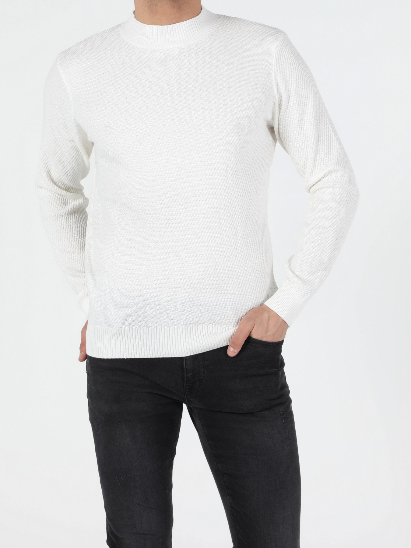 Светри та кардигани Colin’s модель CL1052173WHT Фото
