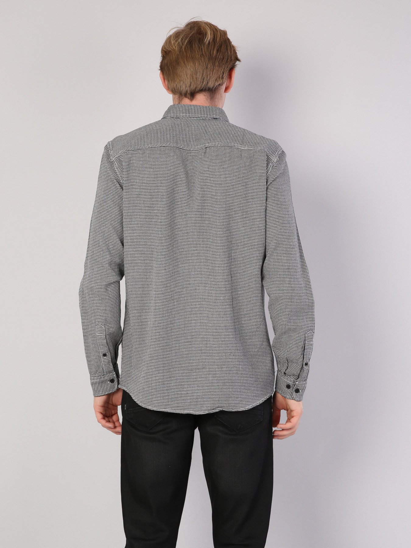 Сорочки Colin’s модель CL1036660BLK Сорочки Colin’s модель CL1036660BLK Фото