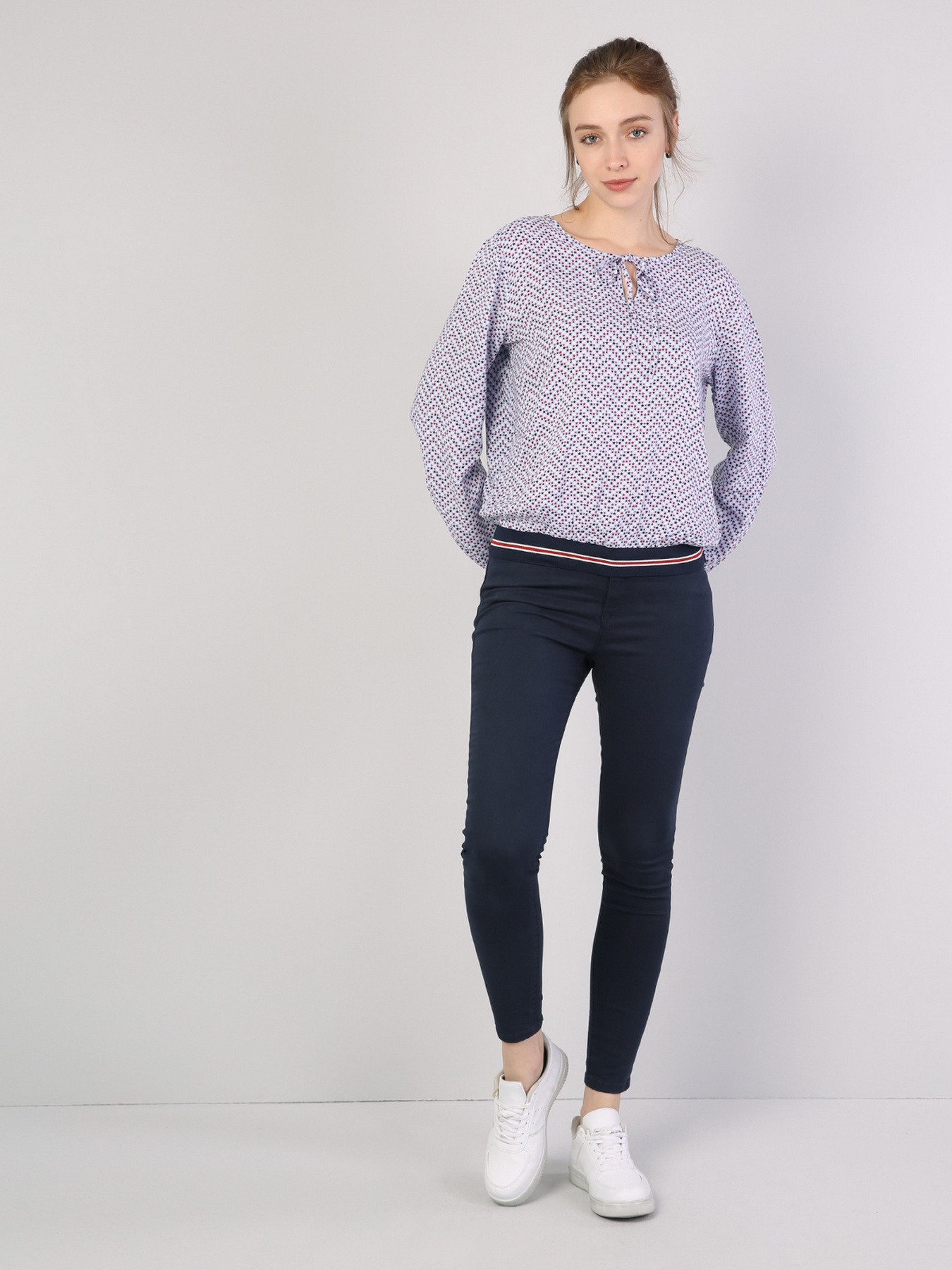 Сорочки Colin’s модель CL1036687BLE Сорочки Colin’s модель CL1036687BLE Фото