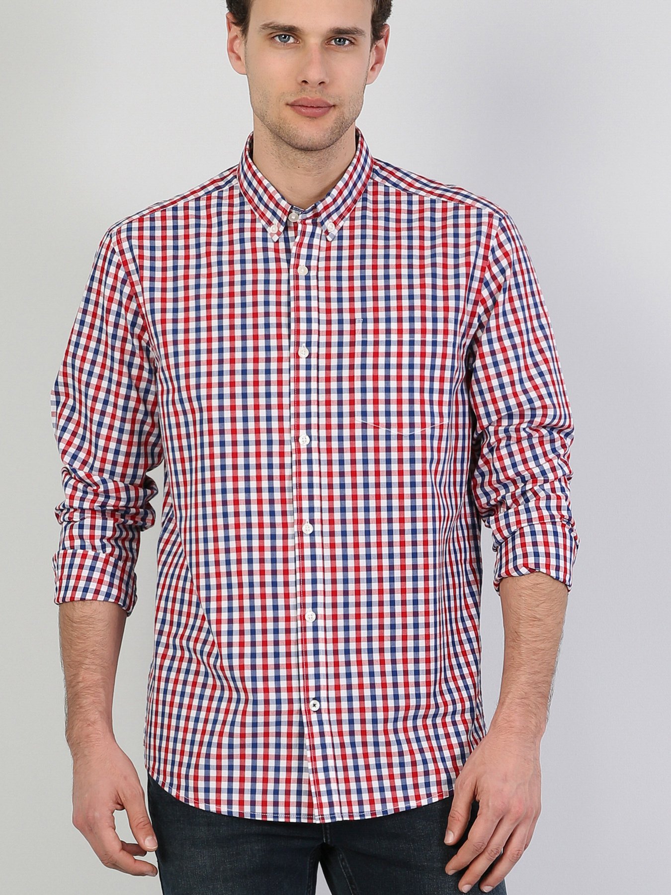 Сорочки Colin’s модель CL1041453RED Сорочки Colin’s модель CL1041453RED Фото