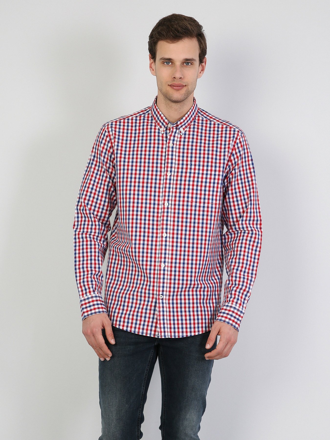 Сорочки Colin’s модель CL1041453RED Сорочки Colin’s модель CL1041453RED Фото