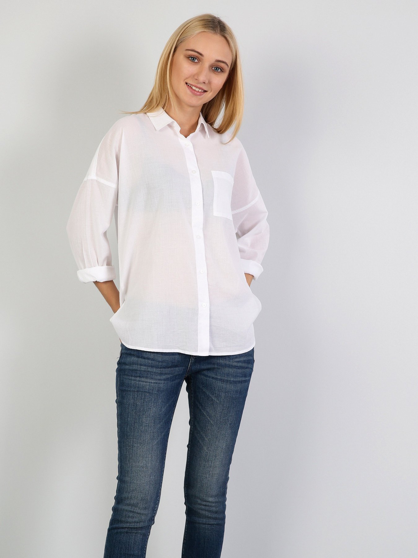 Сорочки Colin’s модель CL1042542WHT Сорочки Colin’s модель CL1042542WHT Фото