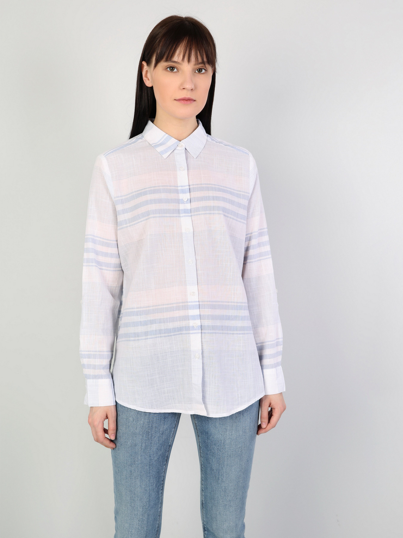 Сорочки Colin’s модель CL1043275WHT Сорочки Colin’s модель CL1043275WHT Фото