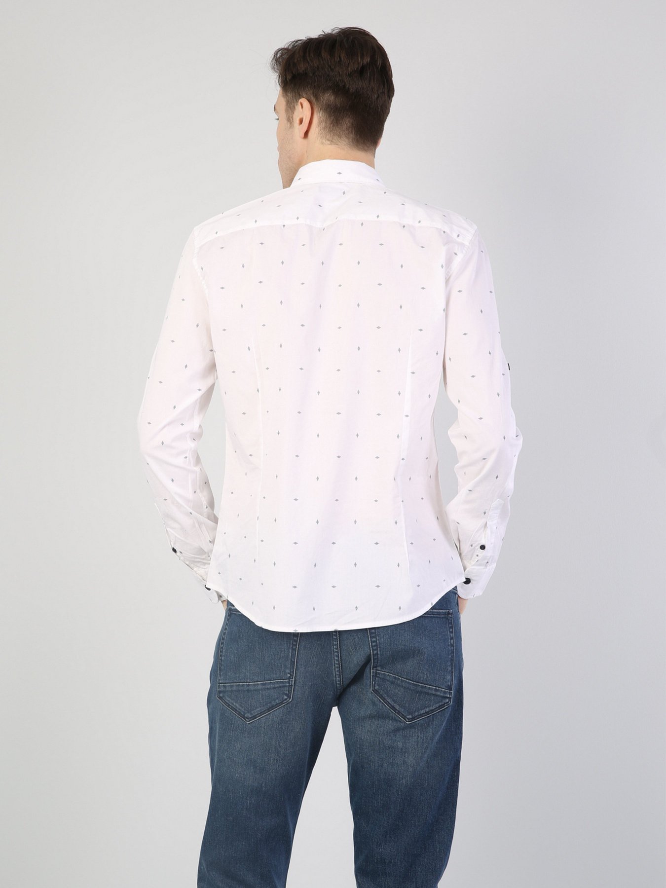 Сорочки Colin’s модель CL1043446WHT Сорочки Colin’s модель CL1043446WHT Фото