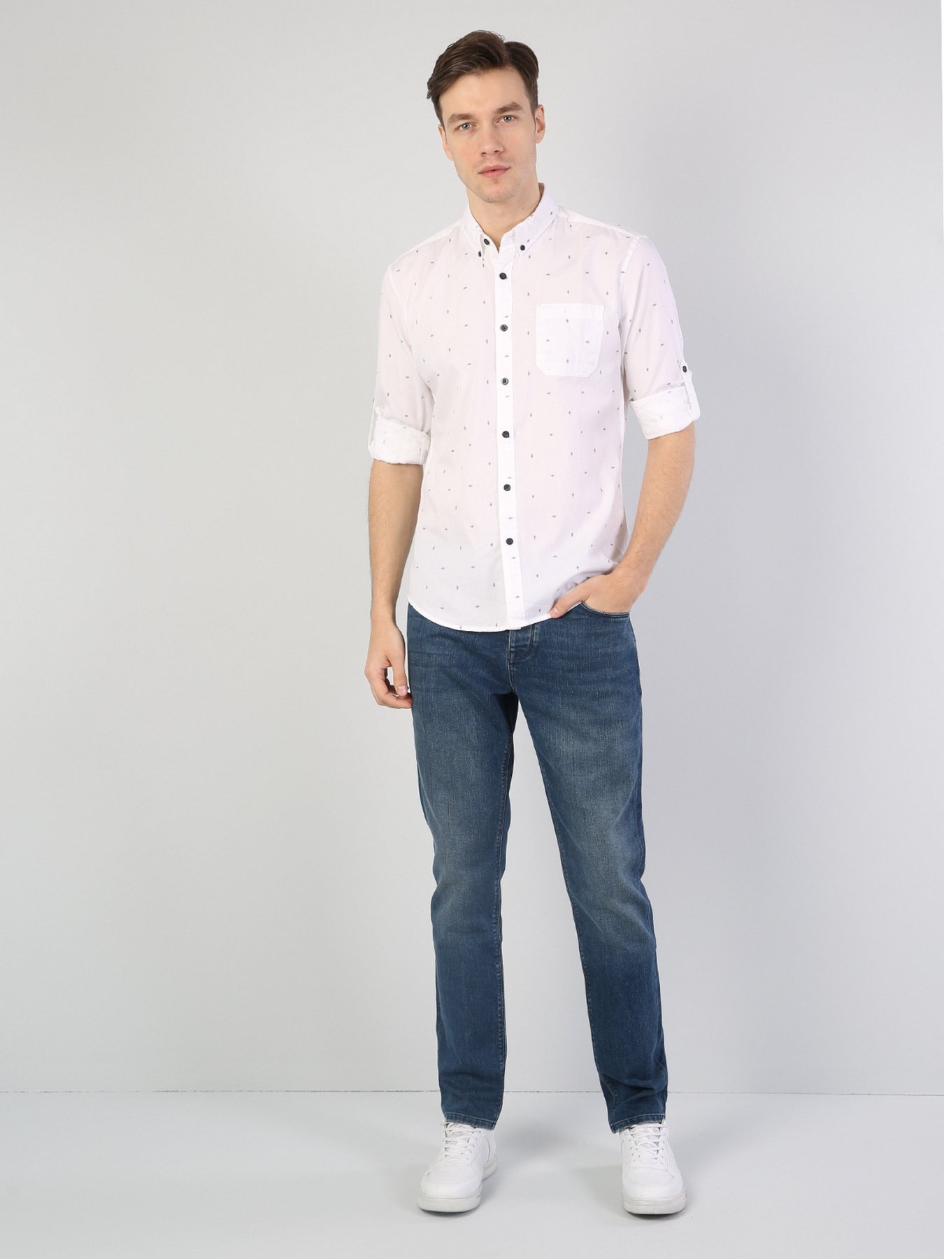 Сорочки Colin’s модель CL1043446WHT Сорочки Colin’s модель CL1043446WHT Фото