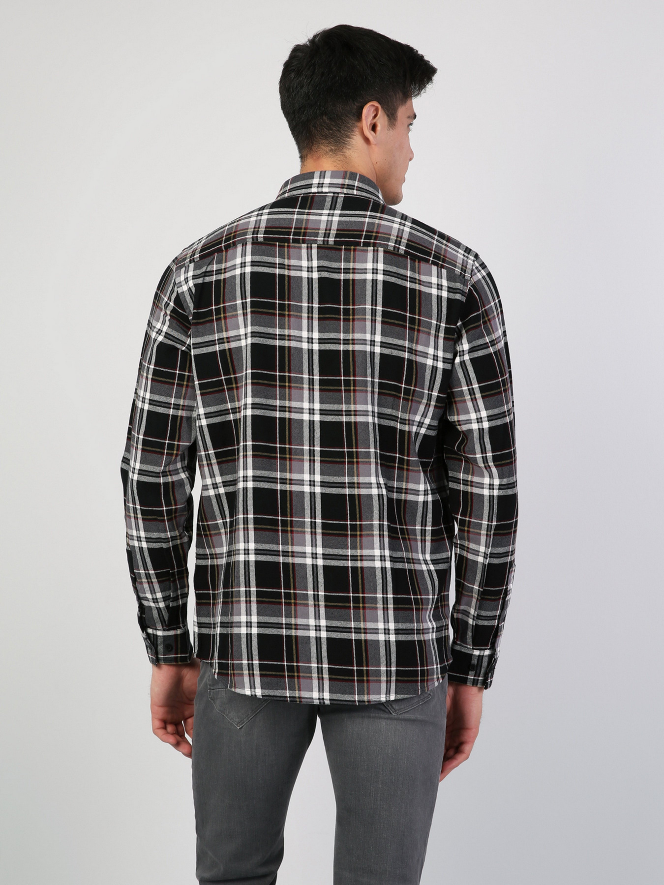 Сорочки Colin’s модель CL1044771BLK Сорочки Colin’s модель CL1044771BLK Фото