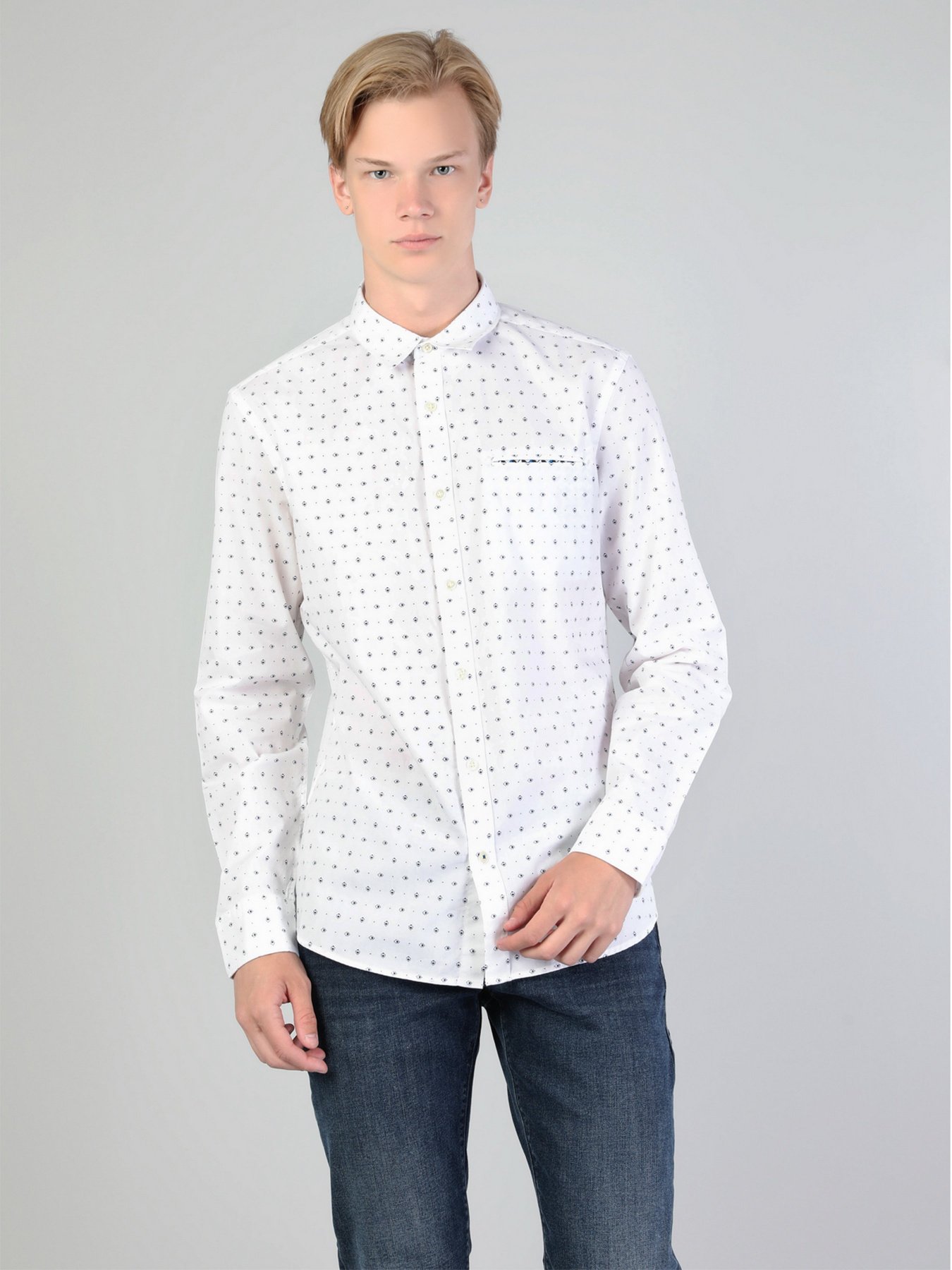 Сорочки Colin’s модель CL1045011WHT Сорочки Colin’s модель CL1045011WHT Фото