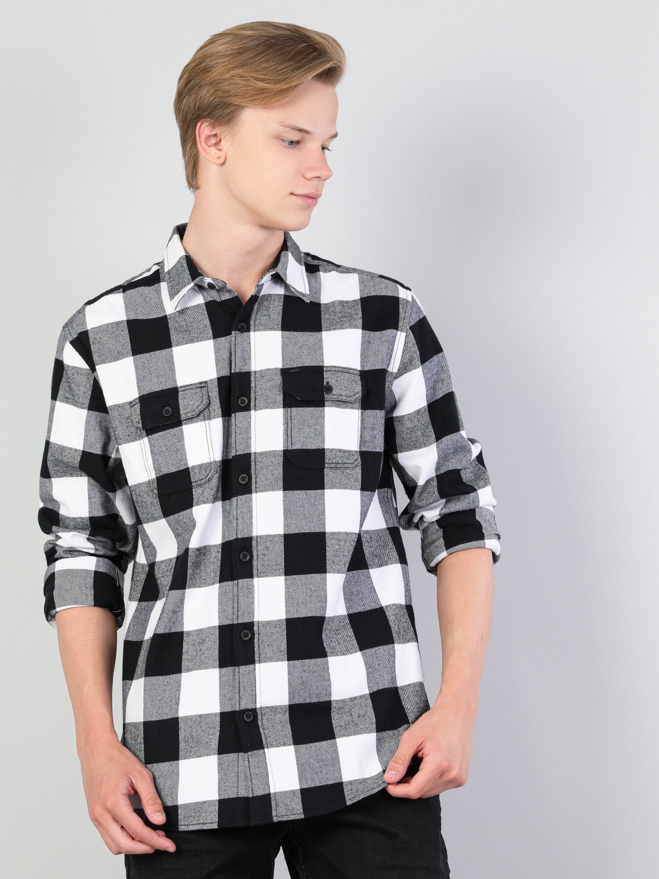 Сорочки Colin’s модель CL1045319BLK Сорочки Colin’s модель CL1045319BLK Фото