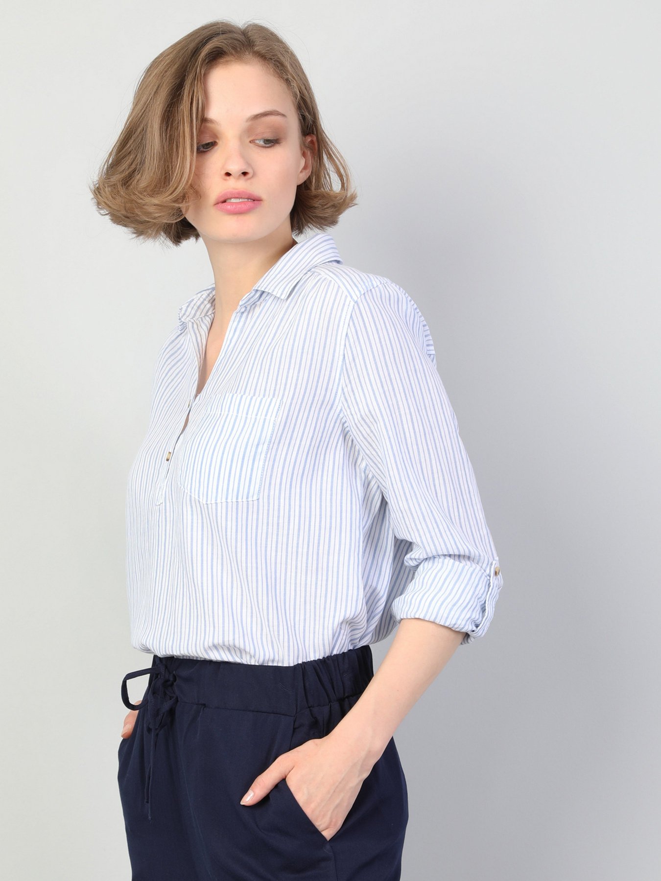 Сорочки Colin’s модель CL1045535BLE Сорочки Colin’s модель CL1045535BLE Фото
