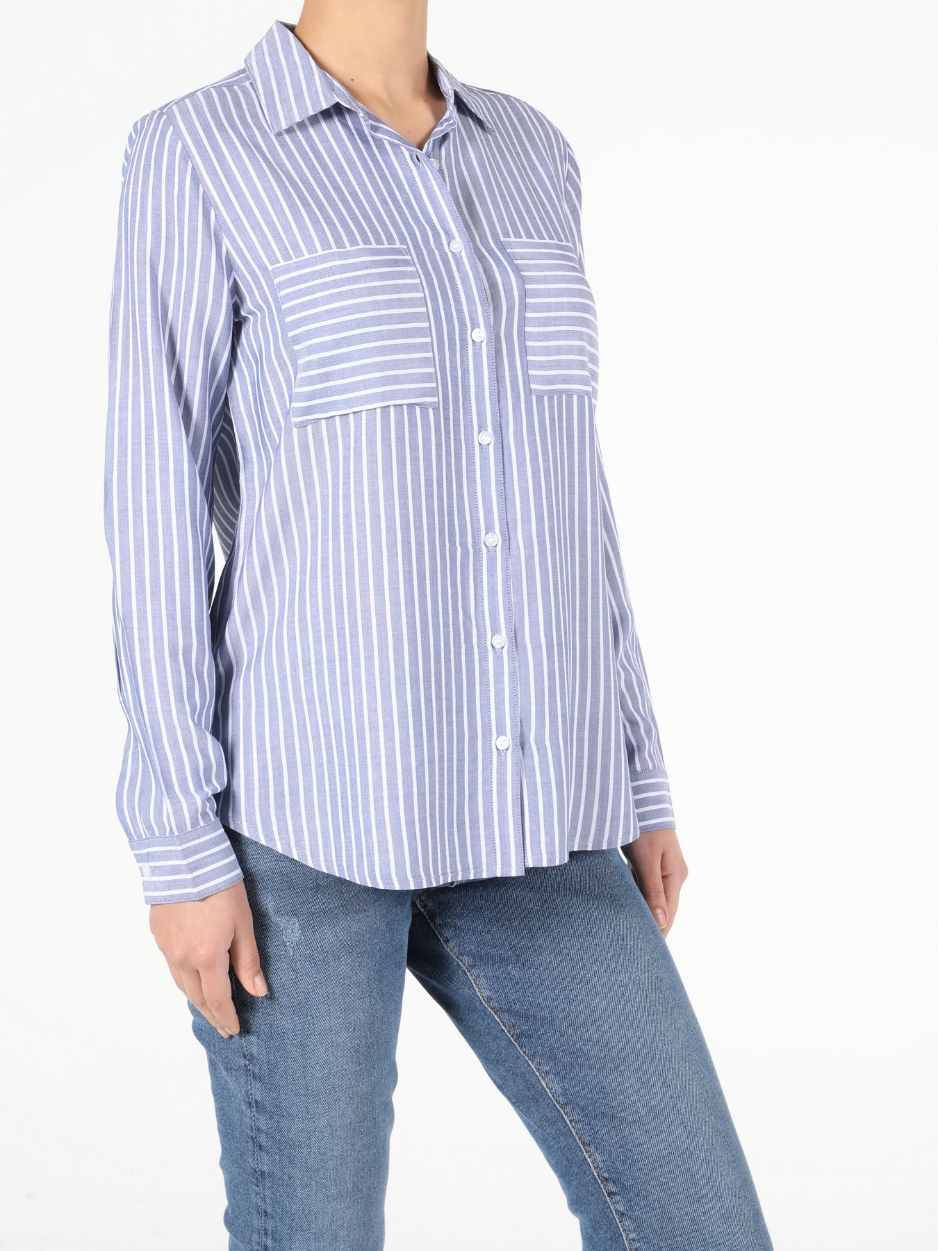 Сорочки Colin’s модель CL1047850BLI Сорочки Colin’s модель CL1047850BLI Фото