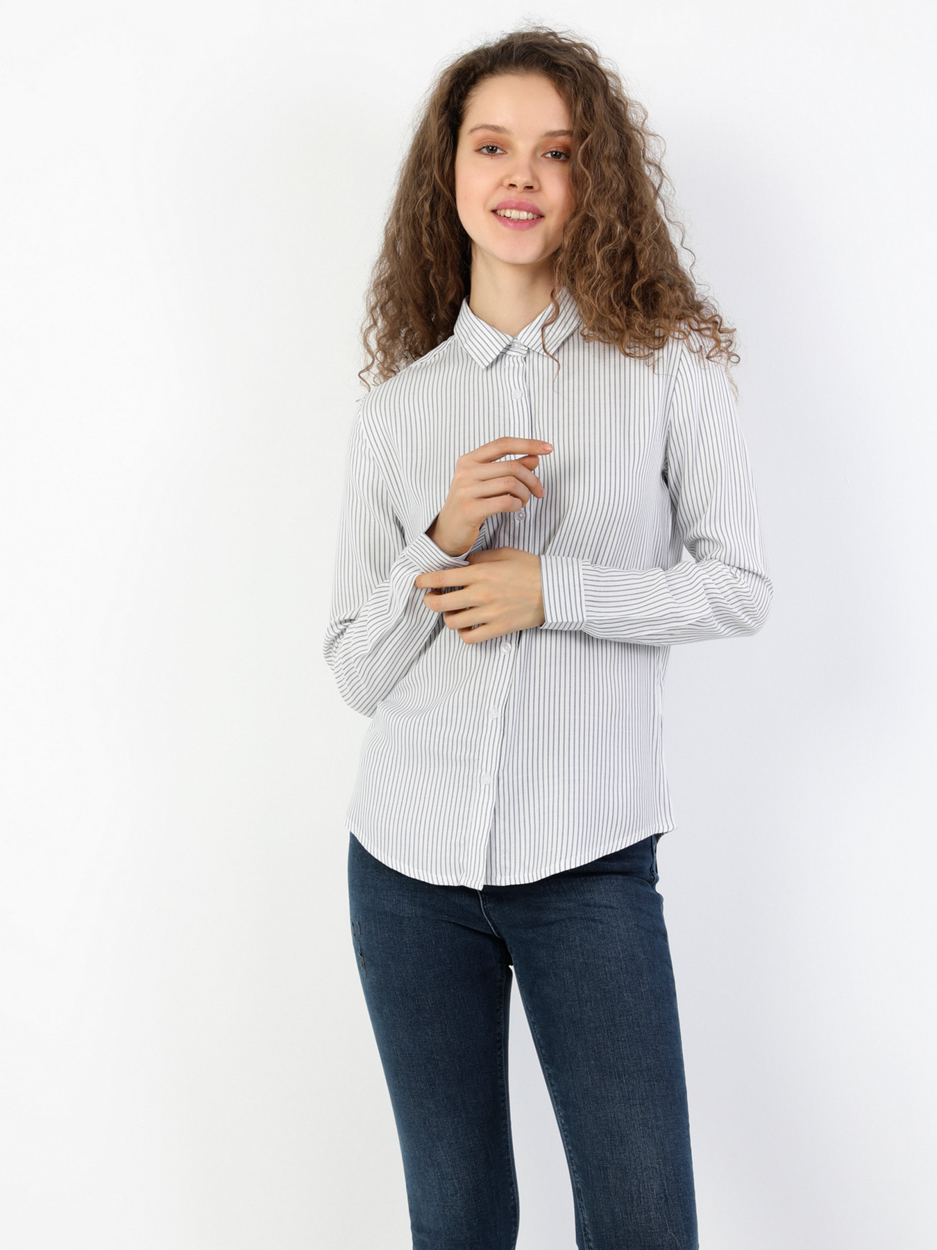 Сорочки Colin’s модель CL1048443BLI Сорочки Colin’s модель CL1048443BLI Фото