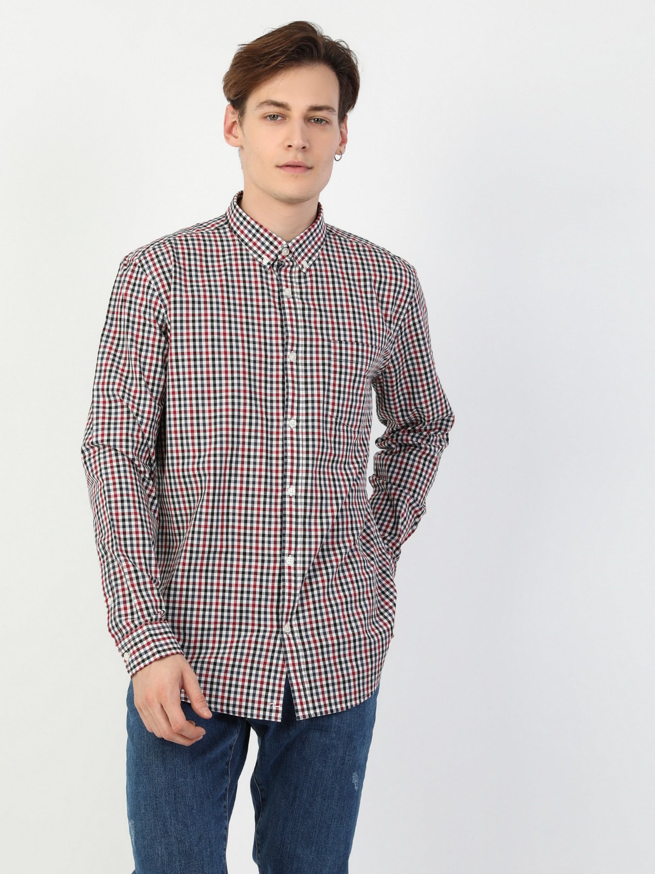 Сорочки Colin’s модель CL1048575RED Сорочки Colin’s модель CL1048575RED Фото