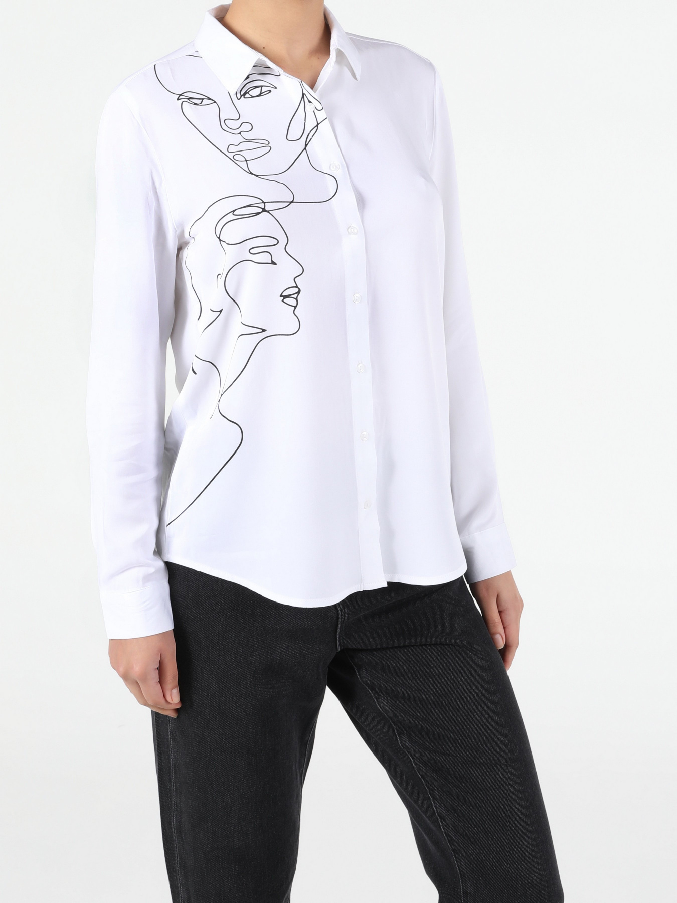Сорочки Colin’s модель CL1053053WHT Сорочки Colin’s модель CL1053053WHT Фото