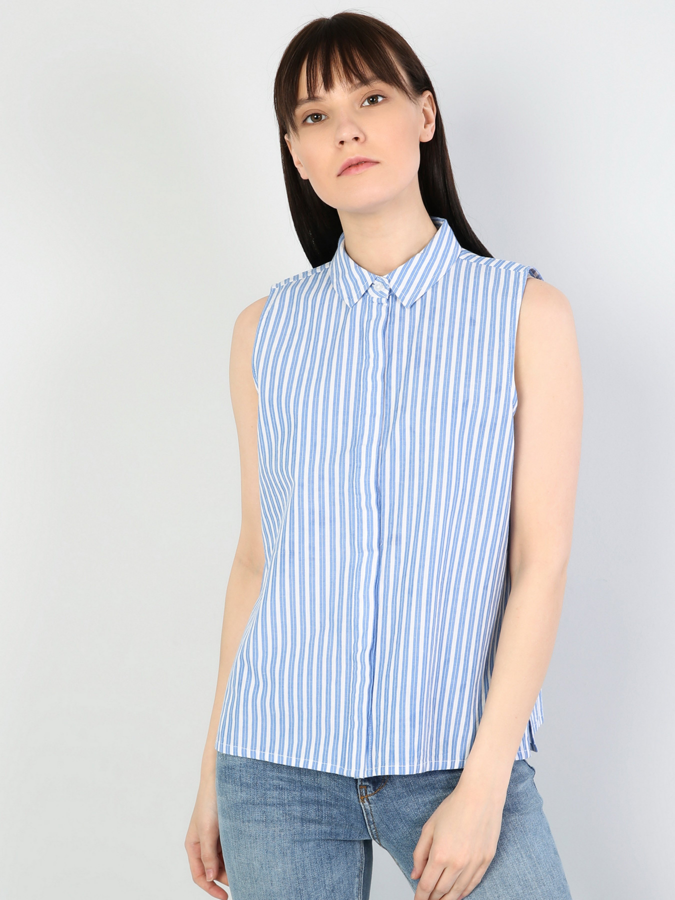 Сорочки Colin’s модель CL1043836BLE Сорочки Colin’s модель CL1043836BLE Фото