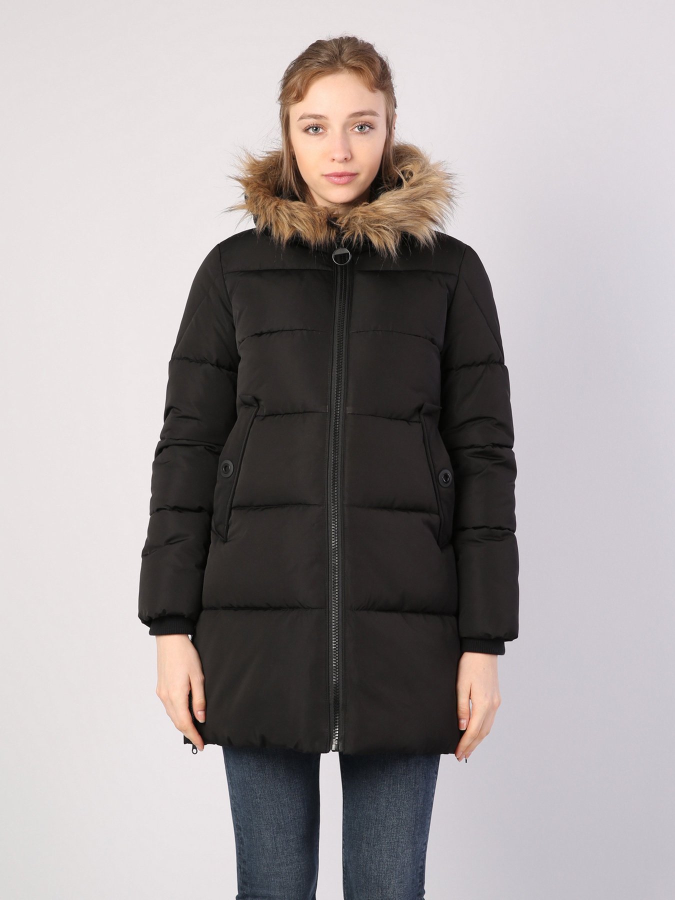 Пальта та плащі Colin’s модель CL1036133BLK Фото