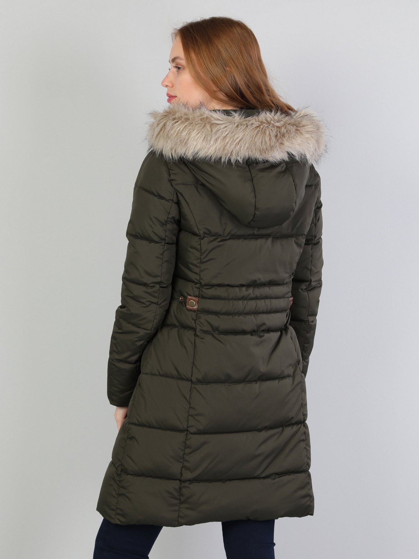 Куртки и дубленки Colin’s модель CL1044437KHA Куртки и дубленки Colin’s модель CL1044437KHA Фото