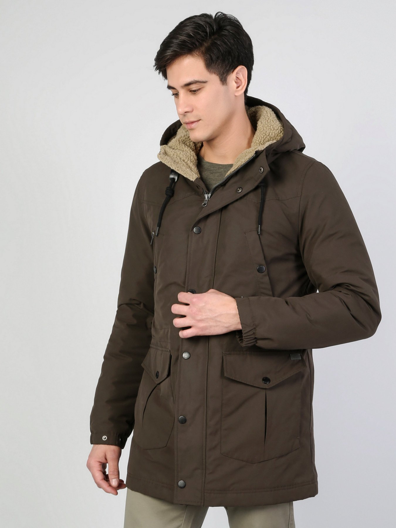 Куртки та дублянки Colin’s модель CL1045871KHA Куртки та дублянки Colin’s модель CL1045871KHA Фото