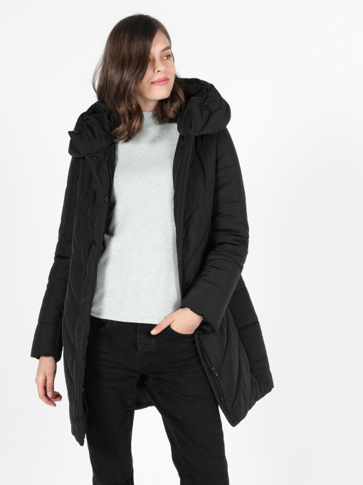 Куртки и дубленки Colin’s модель CL1050794BLK Фото