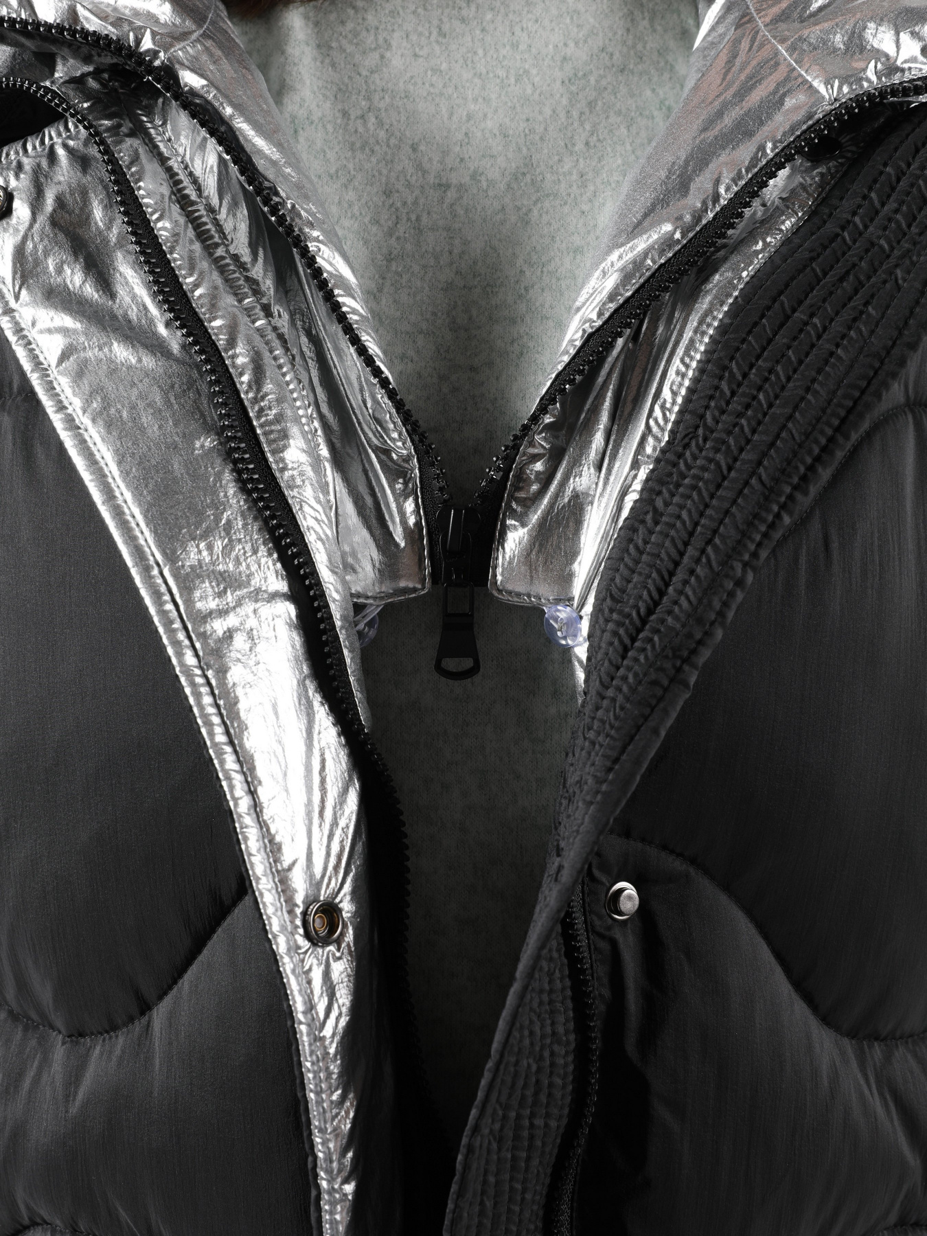 Пальто и плащи Colin’s модель CL1051076BLK Пальто и плащи Colin’s модель CL1051076BLK Фото