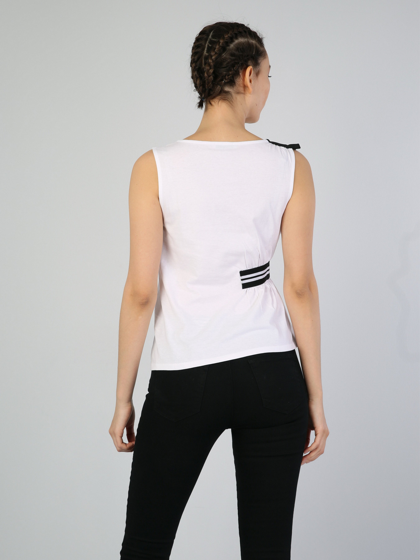 Одежда для дома и сна Colin’s модель CL1043714WHT Фото