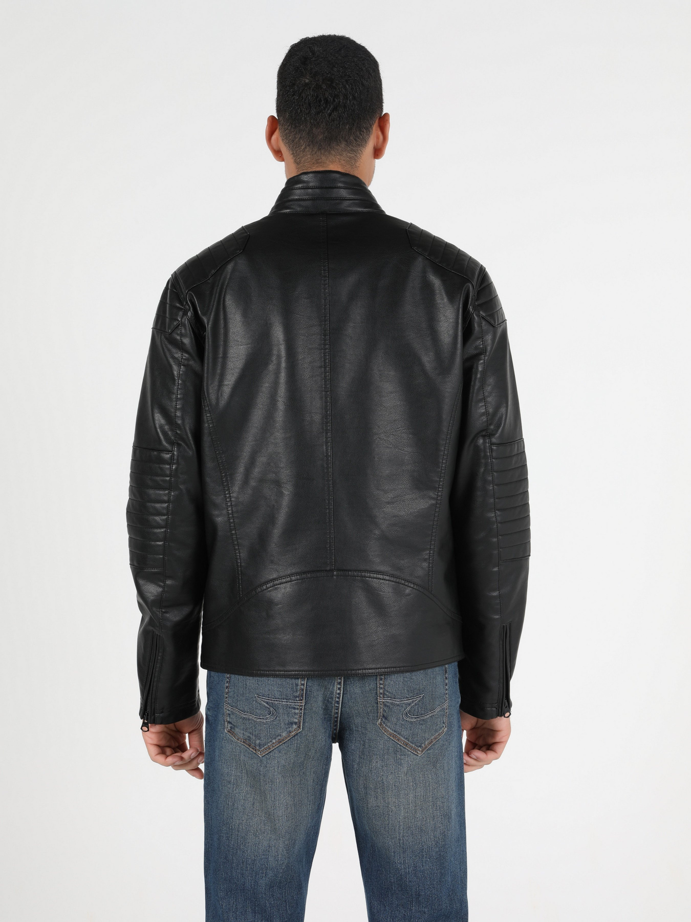 Куртки та дублянки Colin’s модель CL1028719BLK Куртки та дублянки Colin’s модель CL1028719BLK Фото