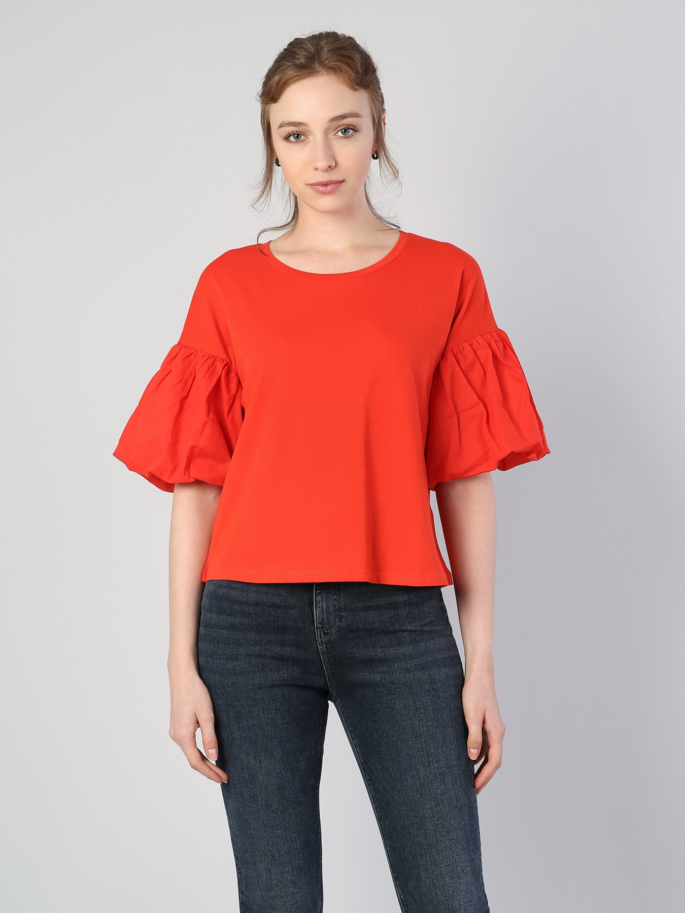 Худи и свитшоты Colin’s модель CL1042789RED Фото
