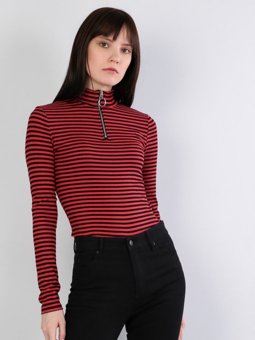 Худи и свитшоты Colin’s модель CL1045477RED Фото