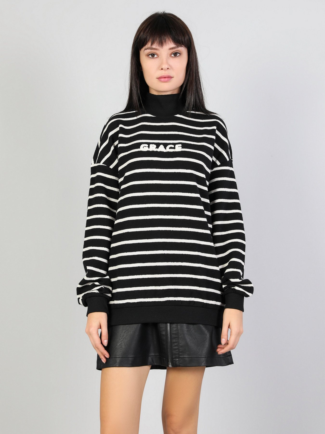 Светри та кардигани Colin’s модель CL1045592BLK Светри та кардигани Colin’s модель CL1045592BLK Фото