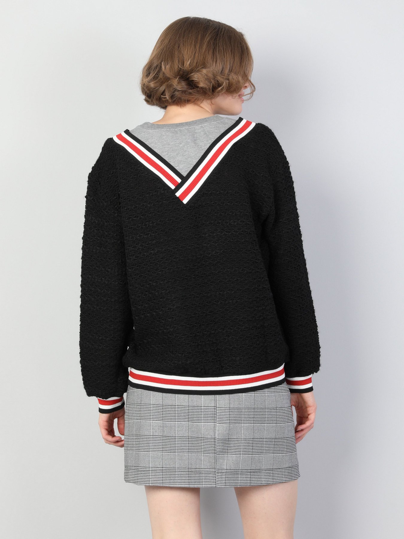 Свитры и кардиганы Colin’s модель CL1045486BLK Свитры и кардиганы Colin’s модель CL1045486BLK Фото