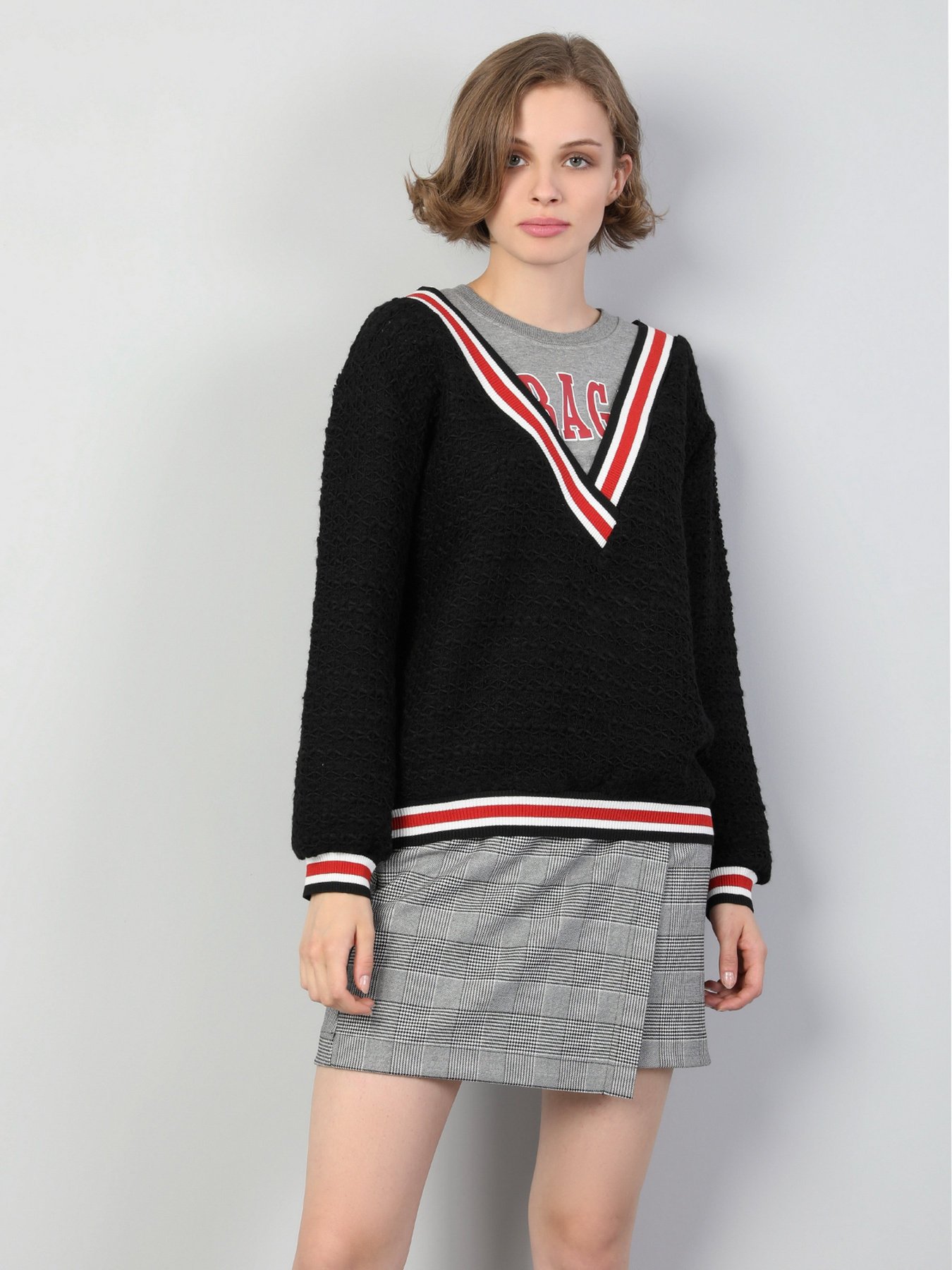Свитры и кардиганы Colin’s модель CL1045486BLK Свитры и кардиганы Colin’s модель CL1045486BLK Фото
