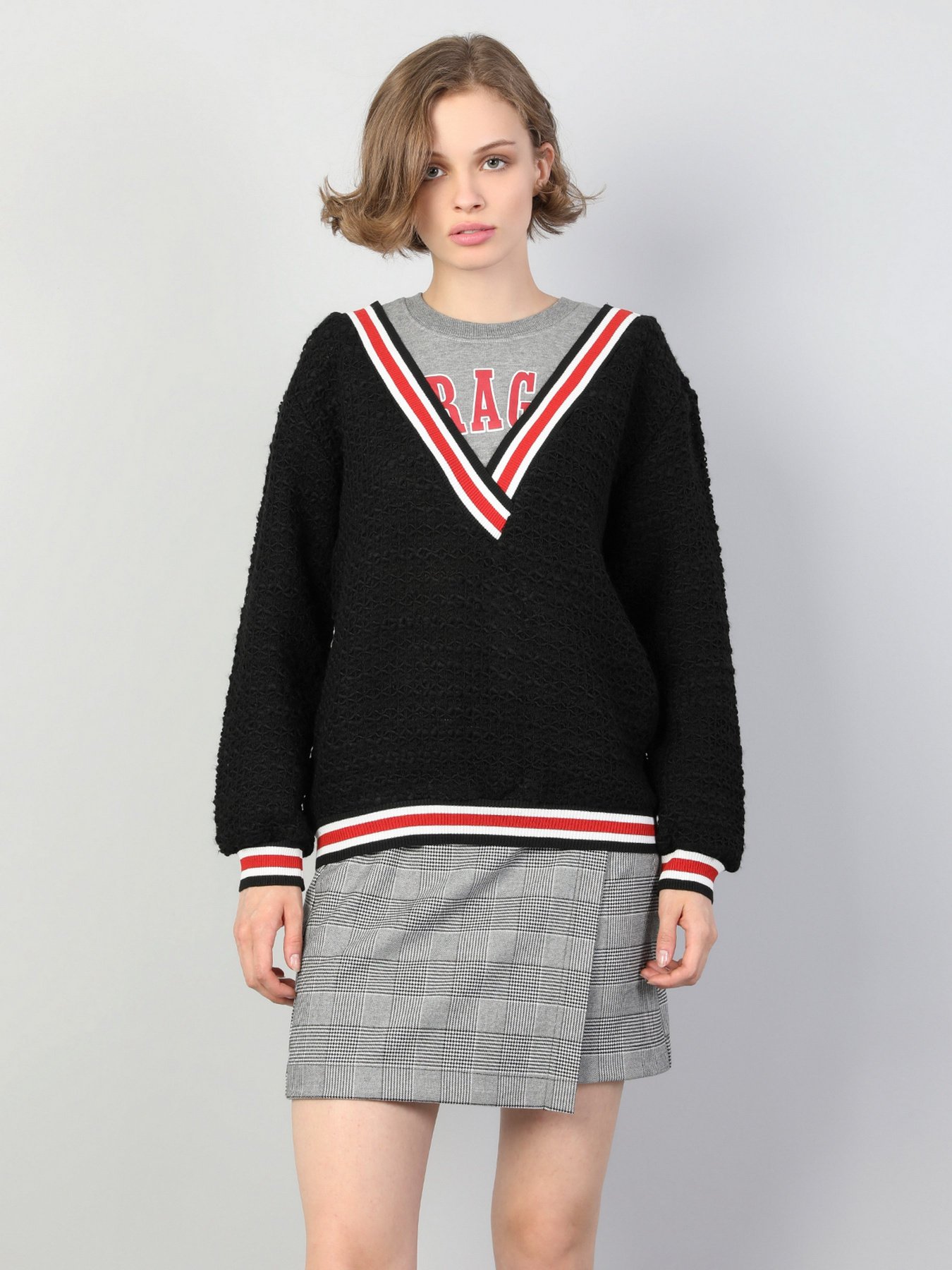 Свитры и кардиганы Colin’s модель CL1045486BLK Свитры и кардиганы Colin’s модель CL1045486BLK Фото