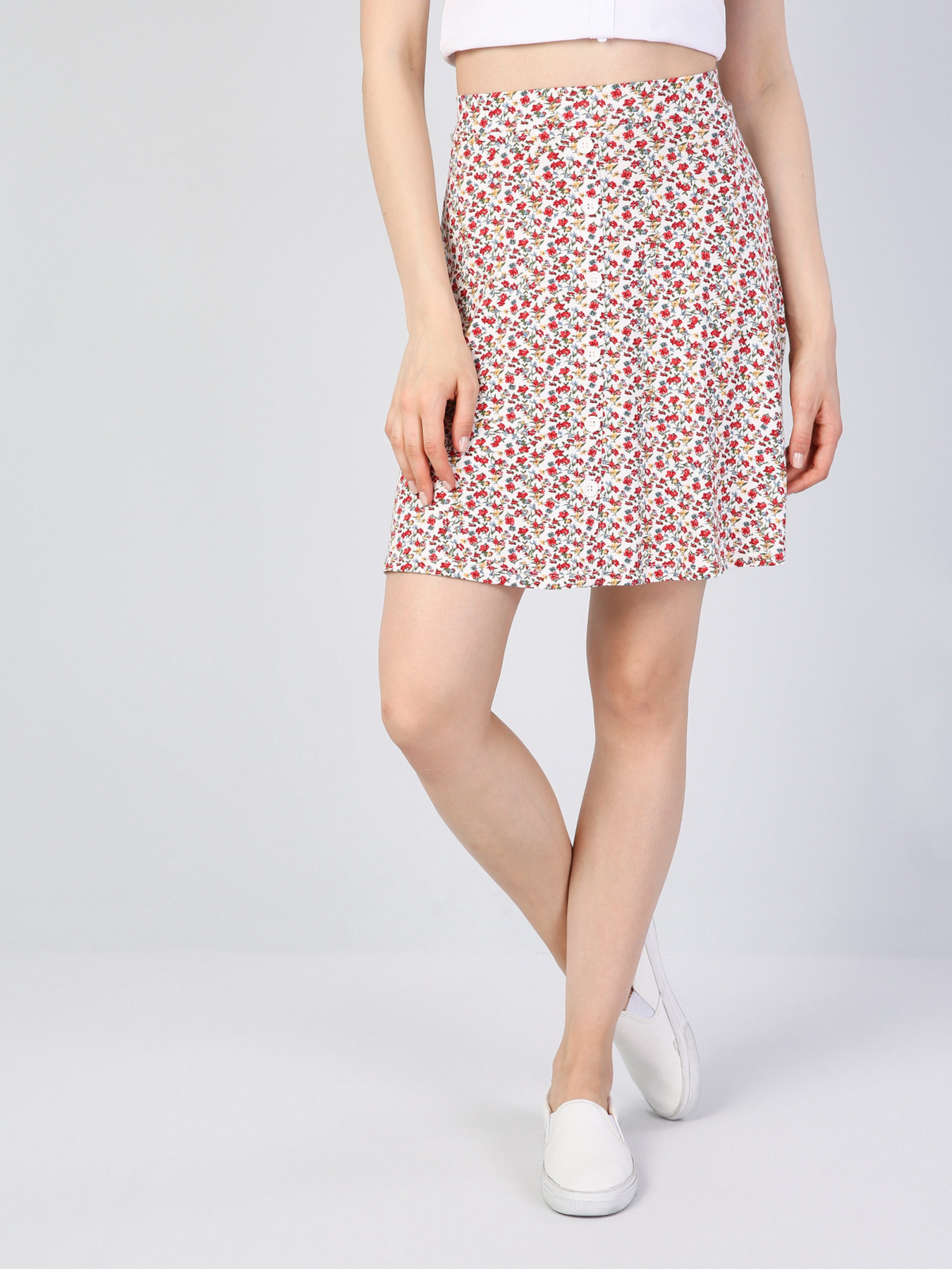 Юбки Colin’s модель CL1046242OFW Юбки Colin’s модель CL1046242OFW Фото