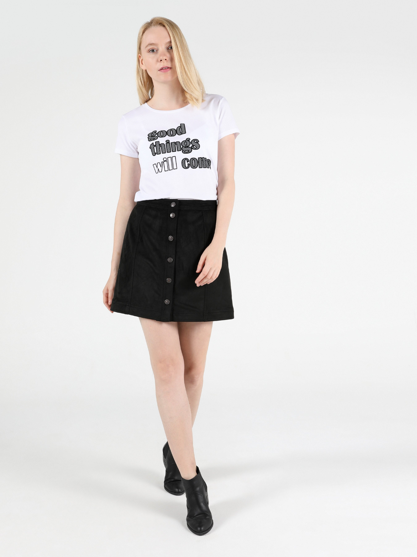 Юбки Colin’s модель CL1050986BLK Юбки Colin’s модель CL1050986BLK Фото