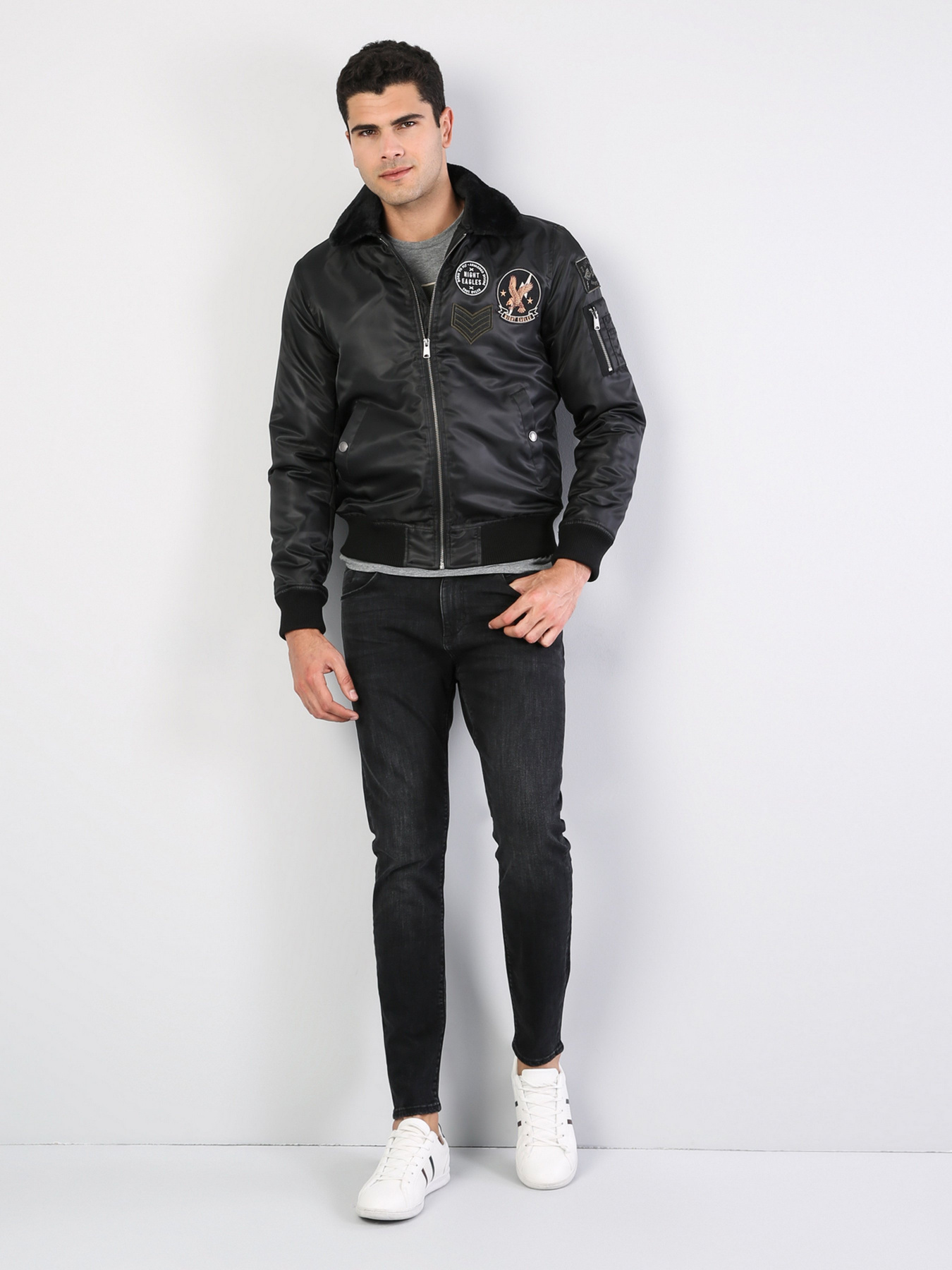 Куртки и дубленки Colin’s модель CL1034800BLK Куртки и дубленки Colin’s модель CL1034800BLK Фото