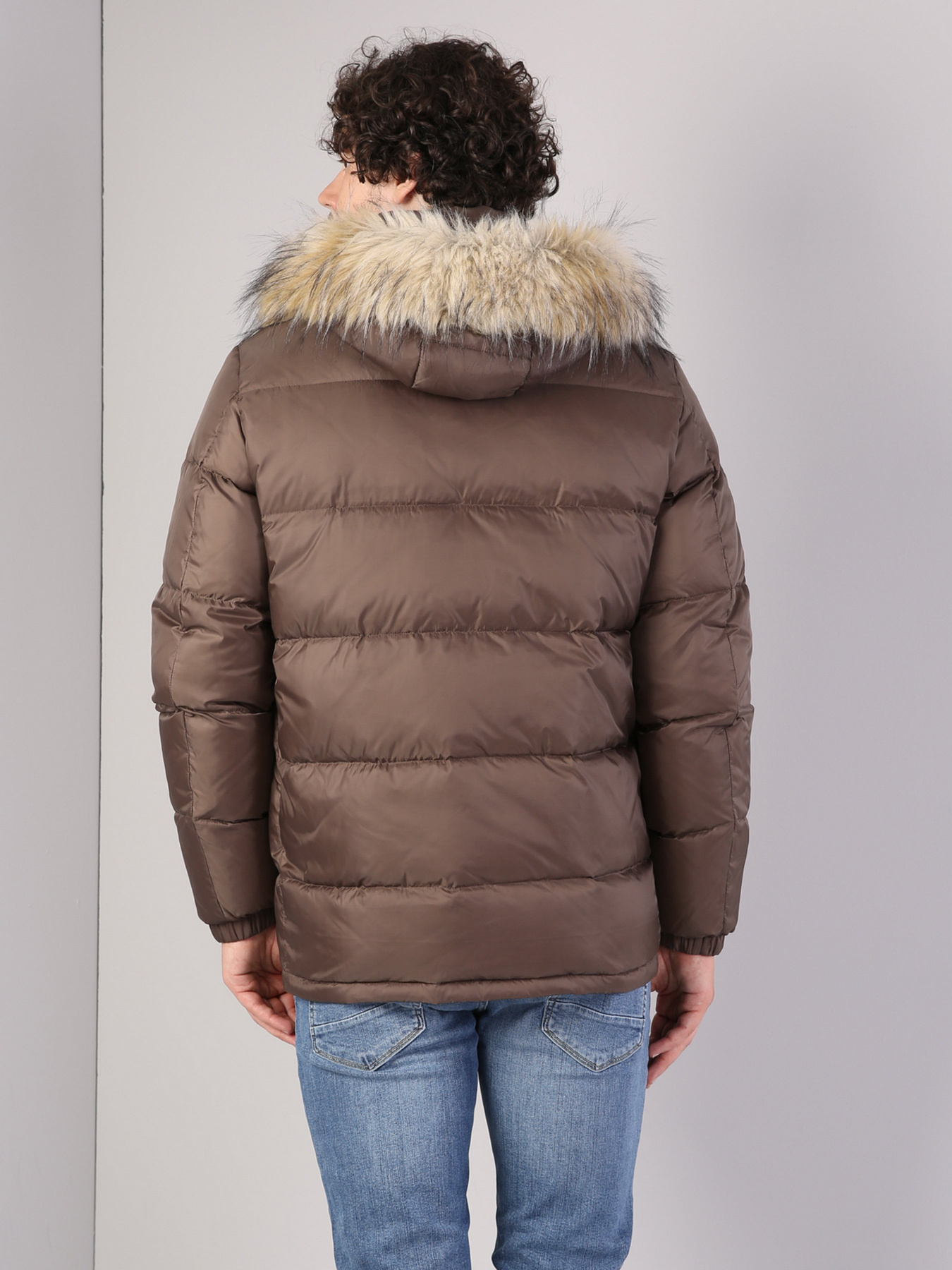 Куртки и дубленки Colin’s модель CL1036064DBG Куртки и дубленки Colin’s модель CL1036064DBG Фото