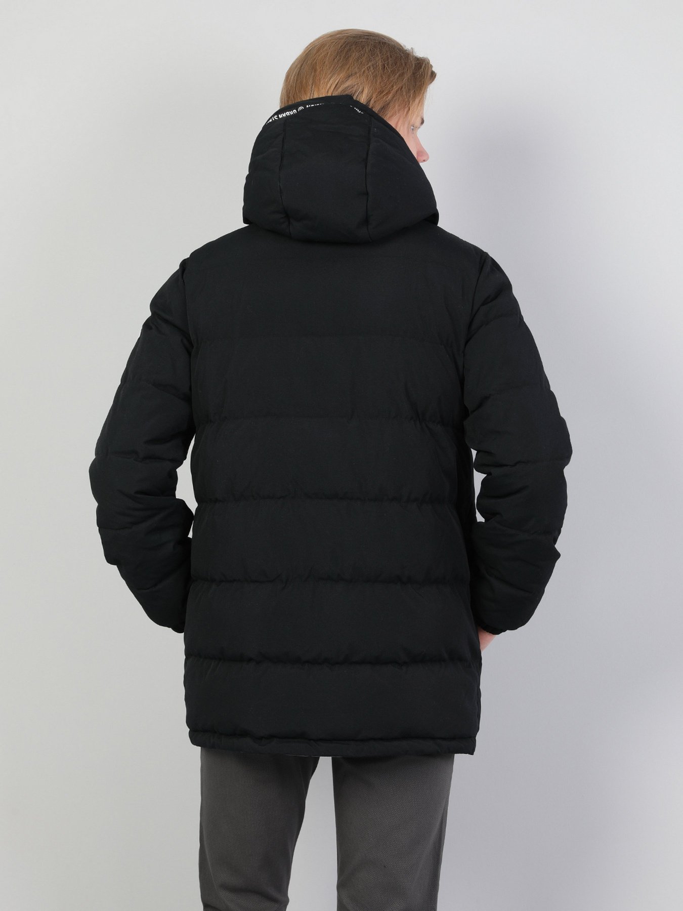 Куртки та дублянки Colin’s модель CL1045265BLK Куртки та дублянки Colin’s модель CL1045265BLK Фото