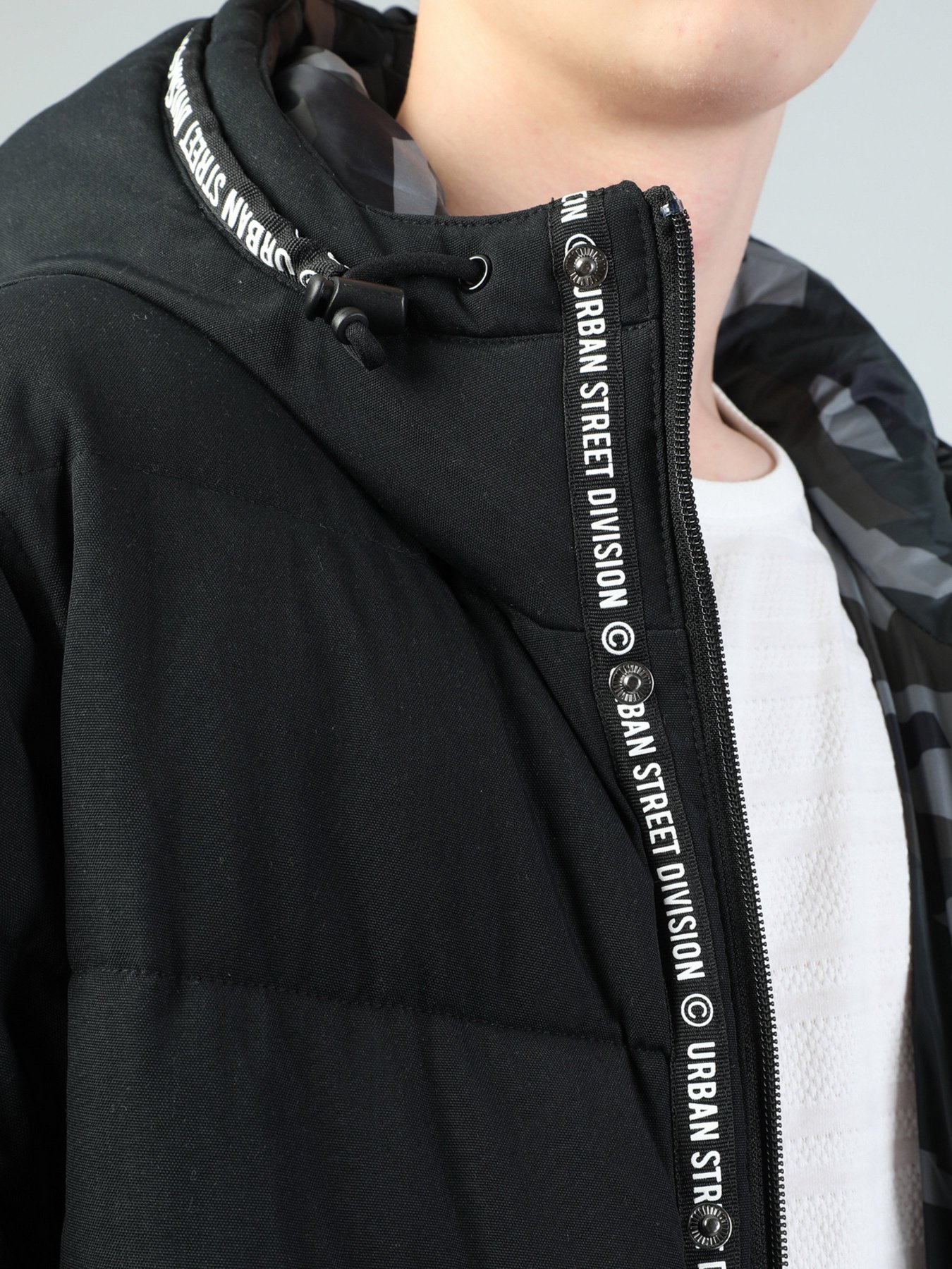 Куртки та дублянки Colin’s модель CL1045265BLK Куртки та дублянки Colin’s модель CL1045265BLK Фото