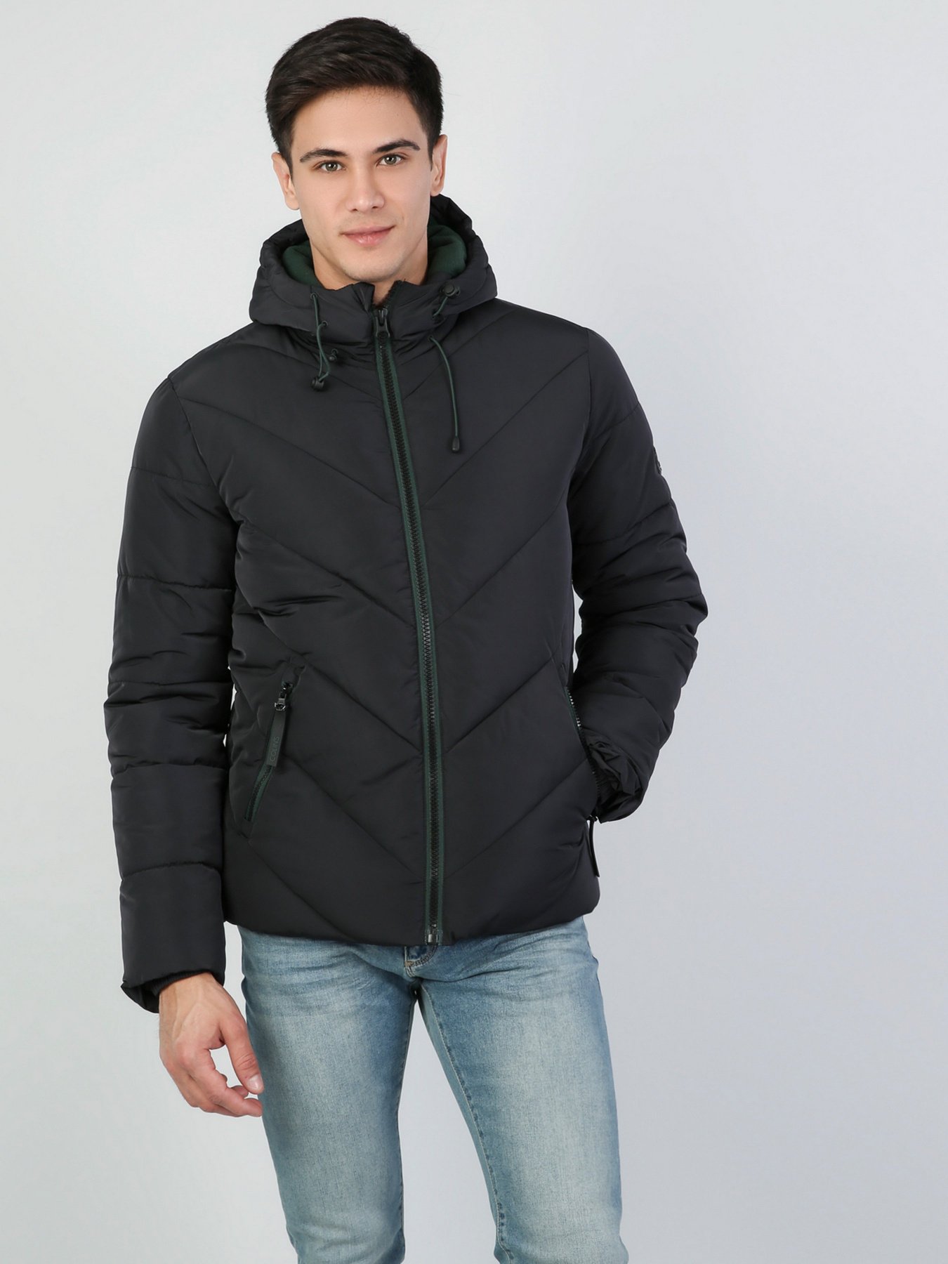Куртки и дубленки Colin’s модель CL1045507BLK Куртки и дубленки Colin’s модель CL1045507BLK Фото