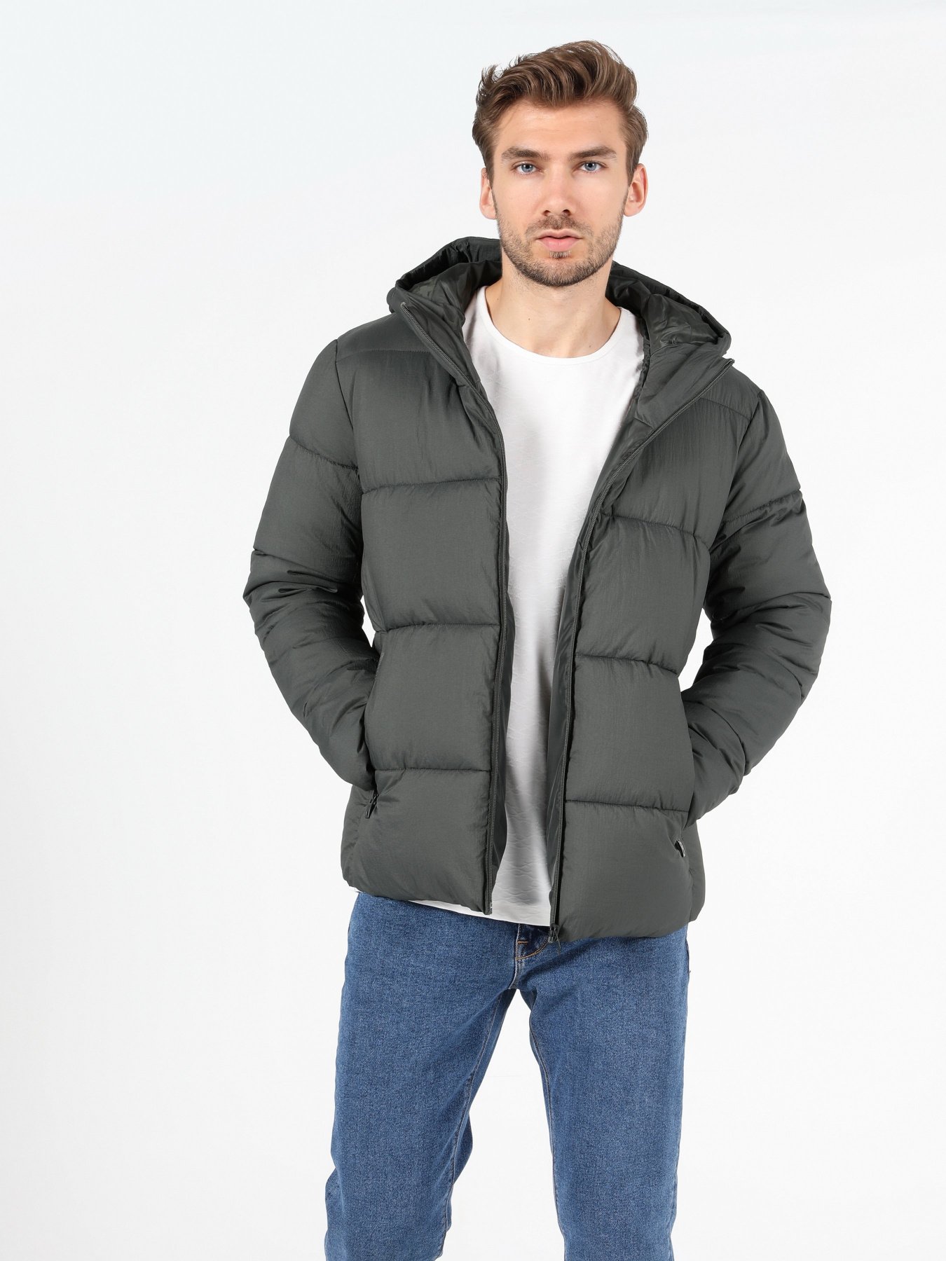 Куртки та дублянки Colin’s модель CL1051259KHA Куртки та дублянки Colin’s модель CL1051259KHA Фото